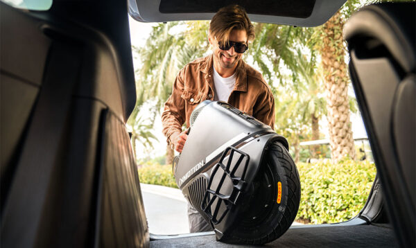 Inmotion Auto INMOTION V9 - Compact, Dampened and Powerful eWheel